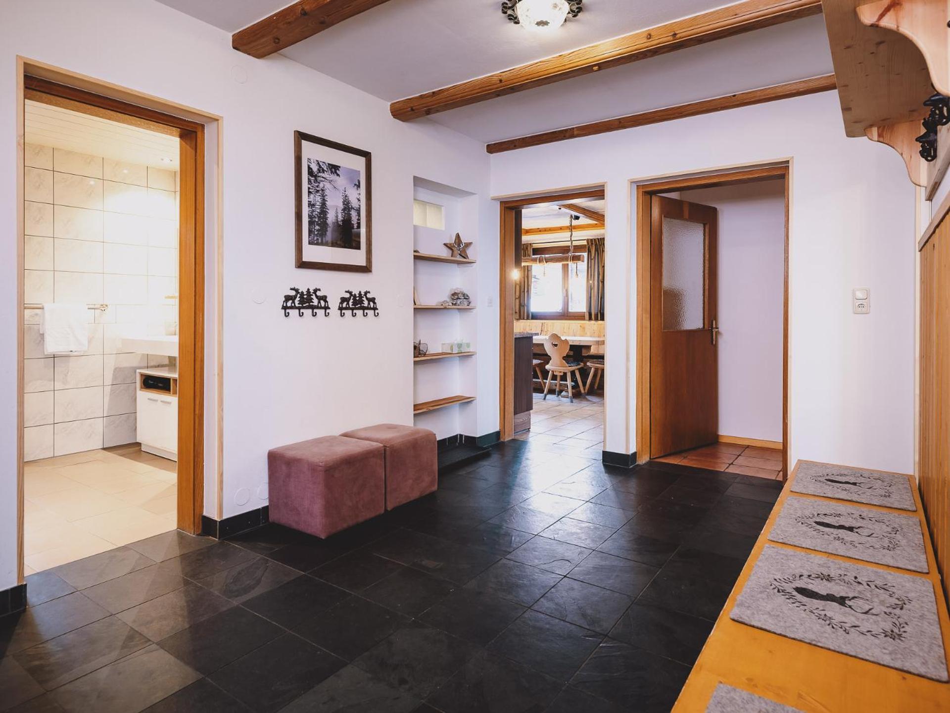 Ferienwohnung Haus Enzian in Rauris Zimmer foto